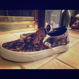 Floral Vans ~